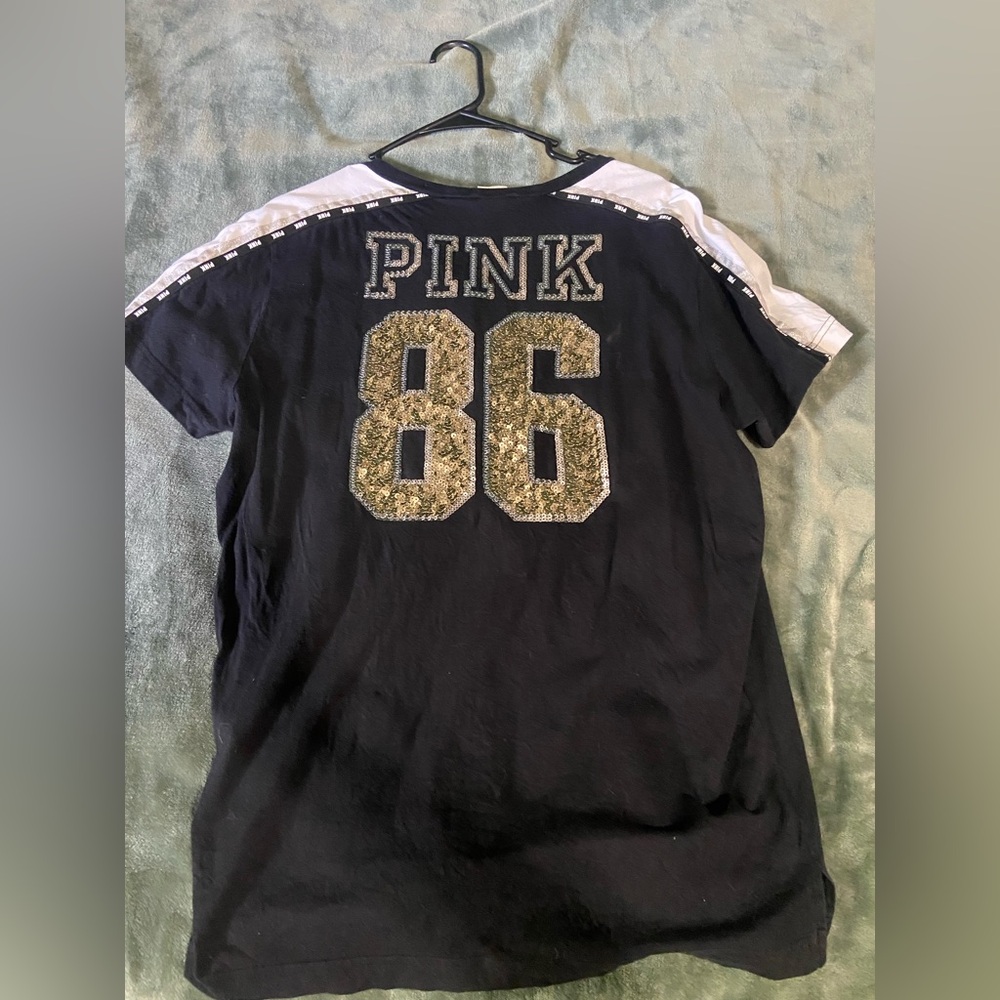 Victoria Secret Pink tee